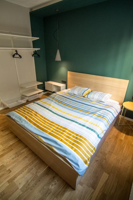 Old City Cosy Apartment Bucarest Esterno foto